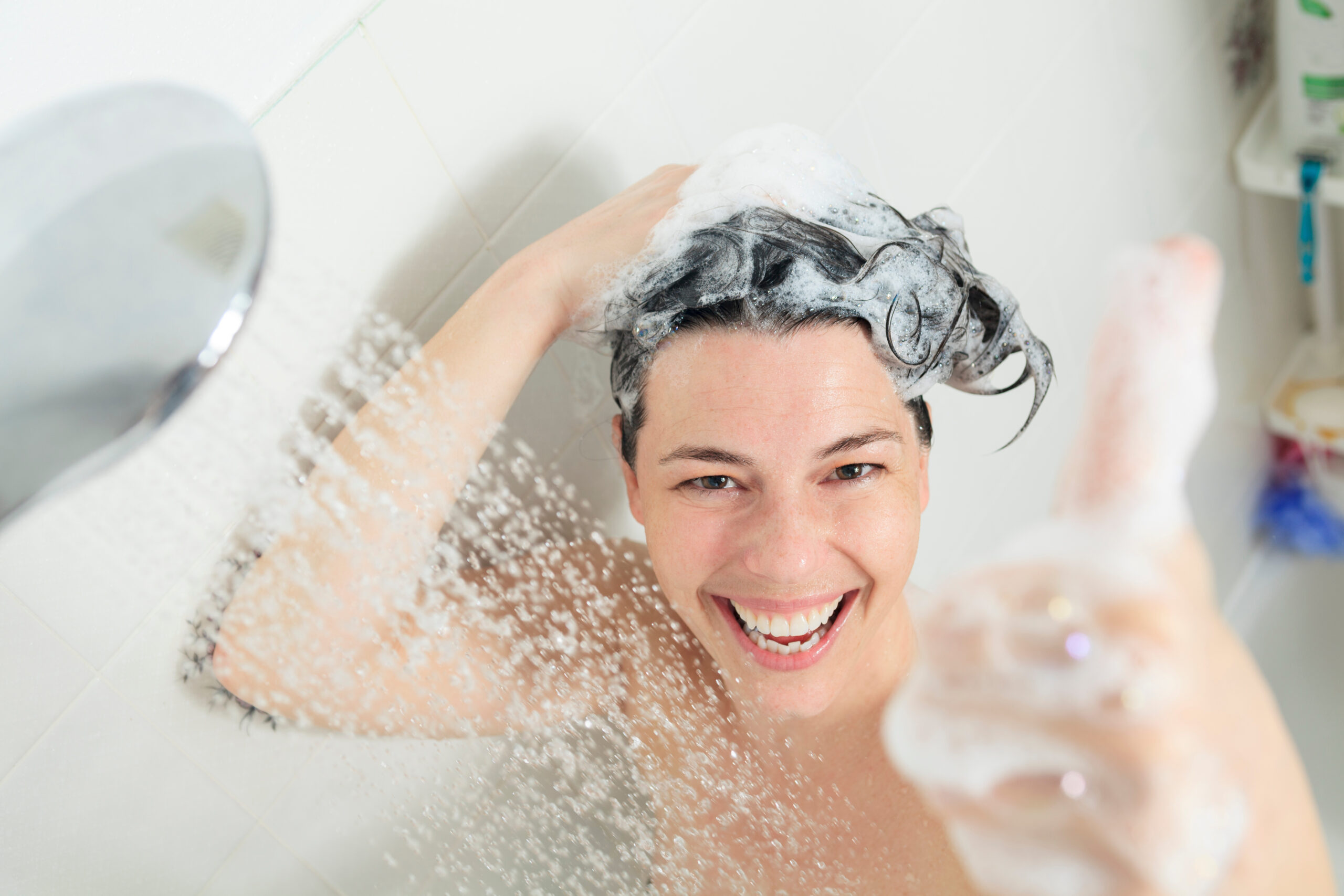 Should You Shower and Wash your Hair Daily?
